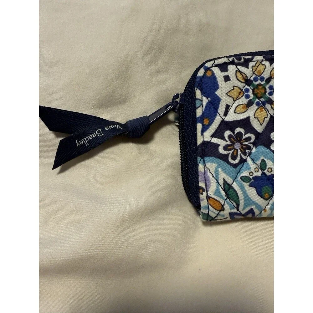 Vera Bradley Petite Small Zip Around Wallet - Picture 3 of 4